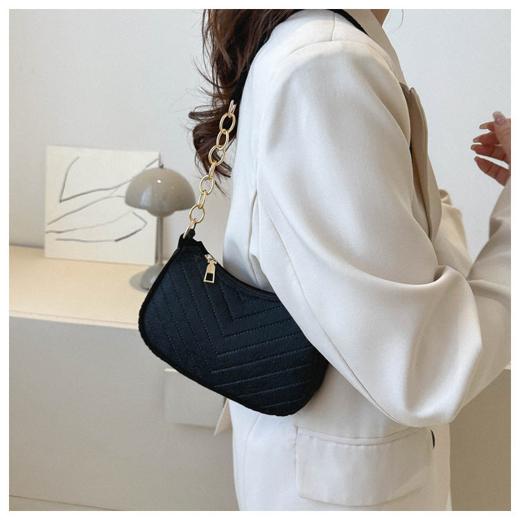 Bolso Noir Chain